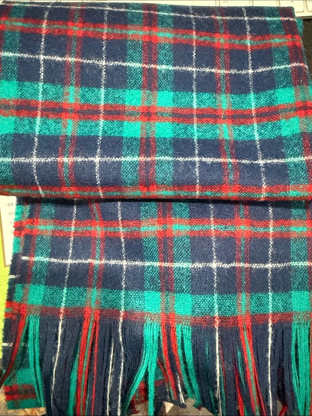 Pendleton 100% Virgin Wool Tartan Scarf Blue Green Red Fringe Classic Rectangle